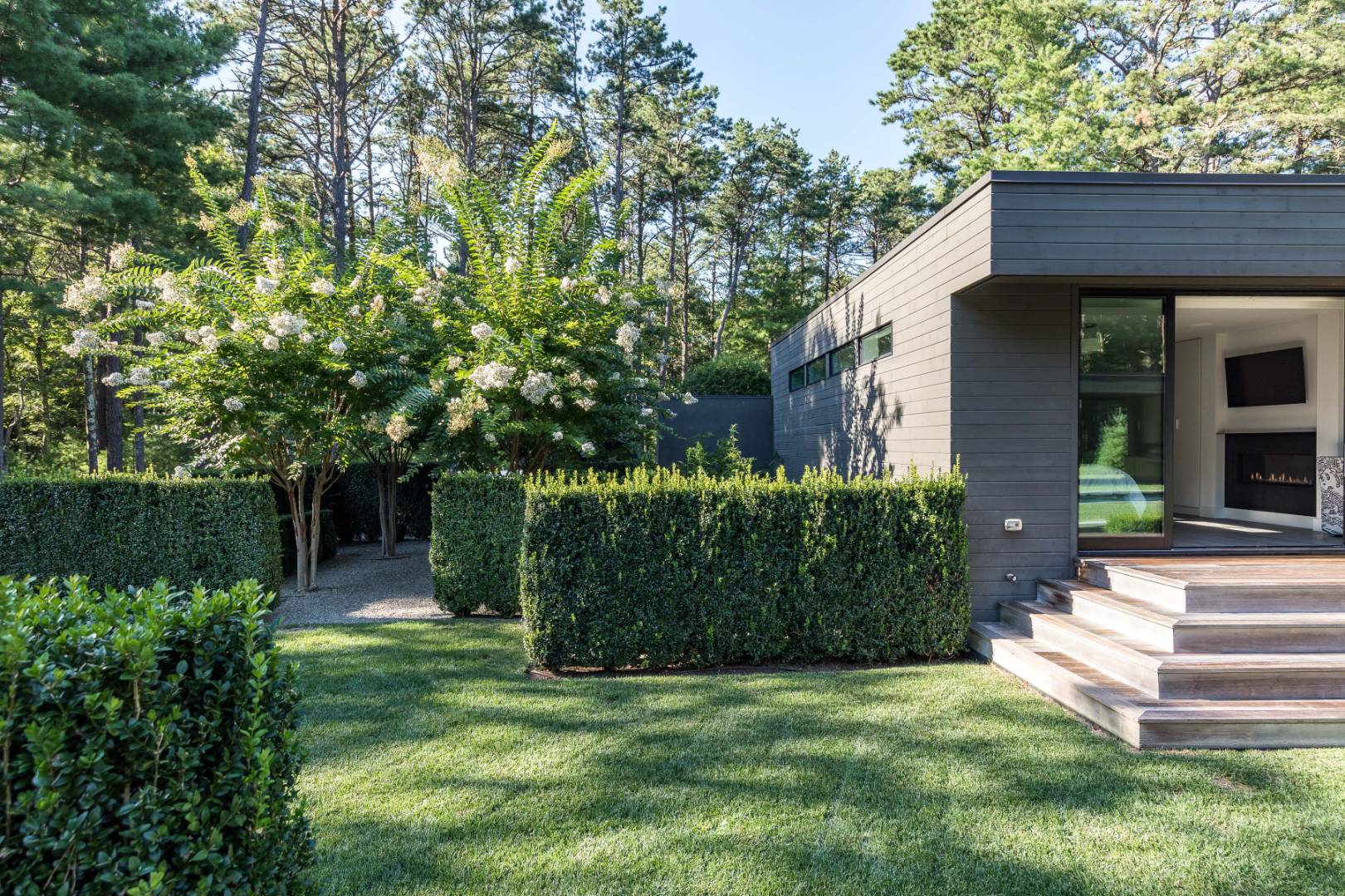 189 Swamp Road East Hampton, NY 11937 - Photo 22 of 25 Gallery Image 22