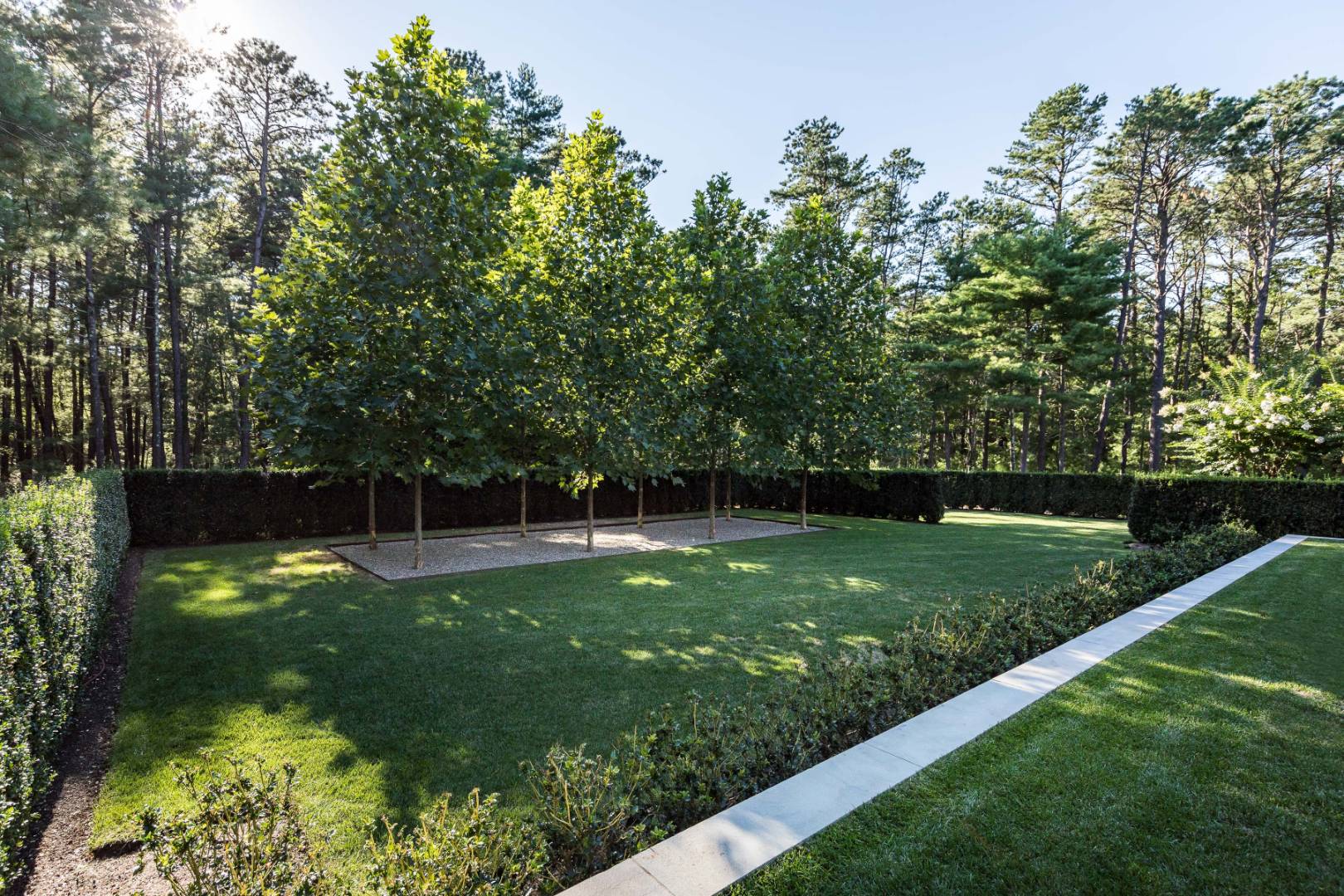 189 Swamp Road East Hampton, NY 11937 - Photo 23 of 25 Gallery Image 23