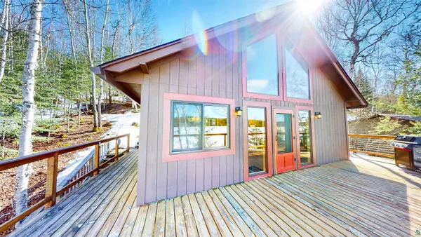 $699,000 | 41 East Bearskin Road, Grand Marais, MN 55604