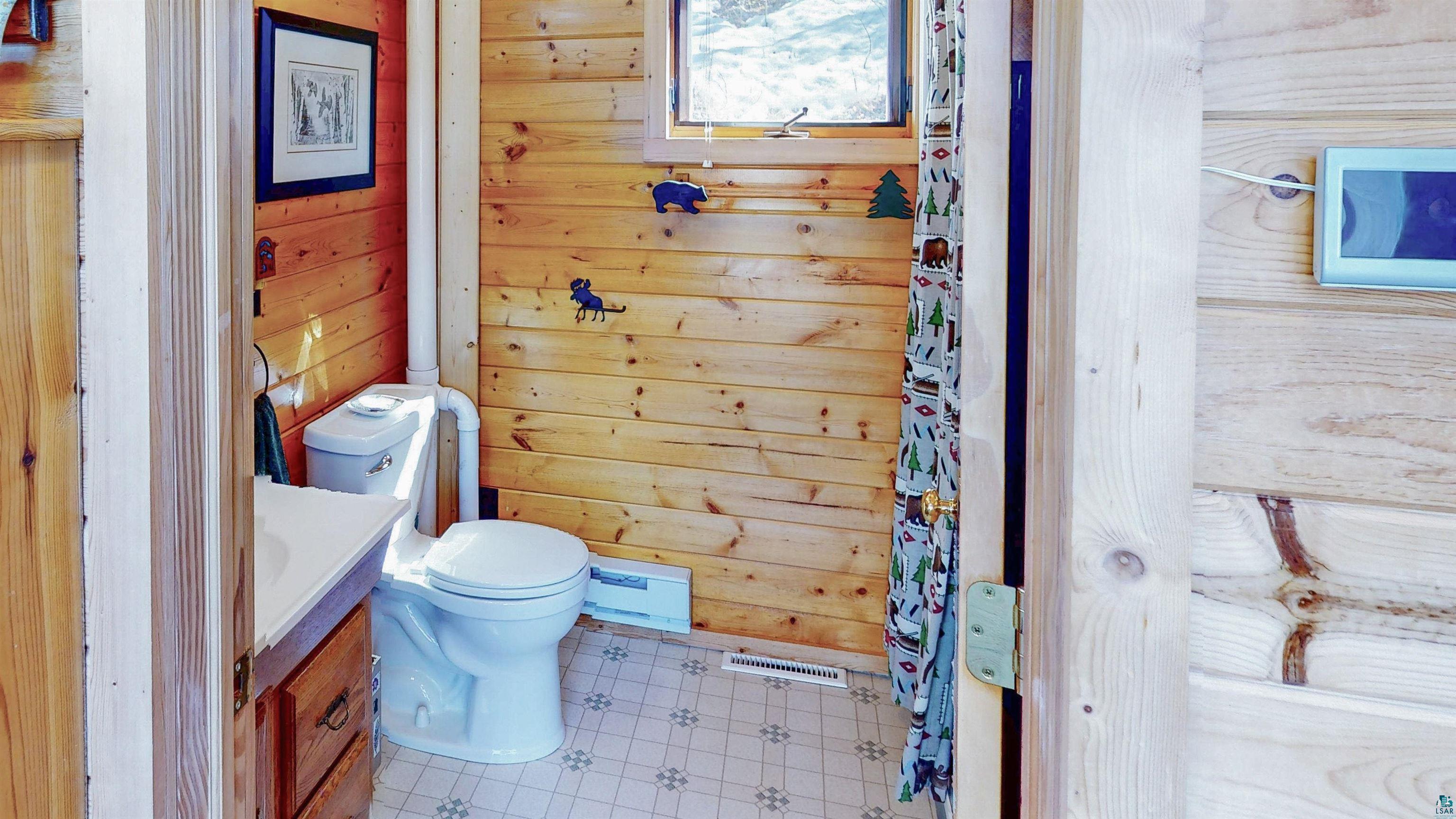 41 East Bearskin Road Grand Marais, MN 55604 - Photo 19 of 32