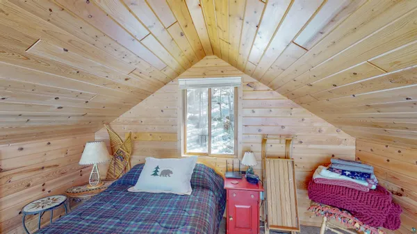 $699,000 | 41 East Bearskin Road, Grand Marais, MN 55604