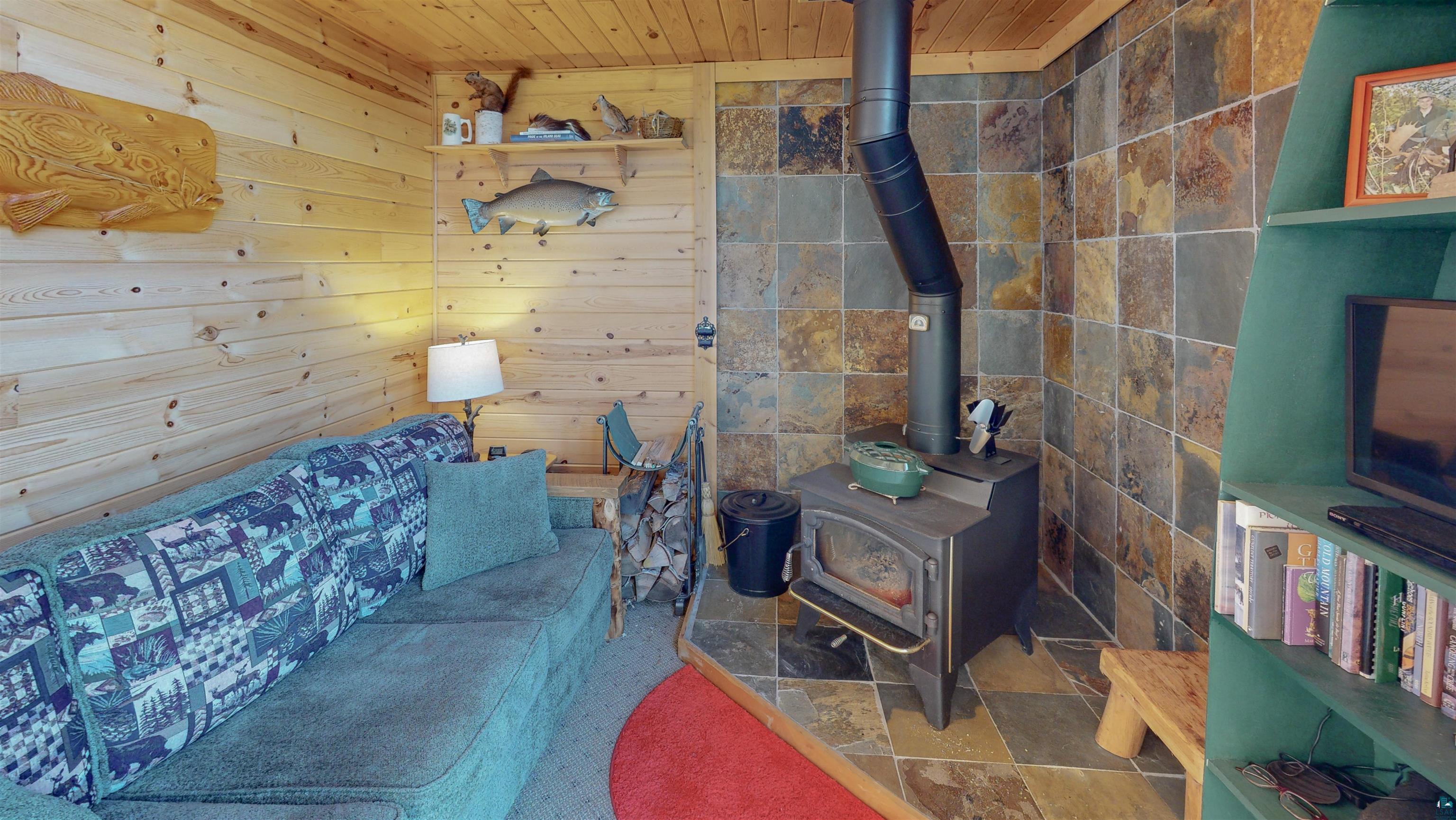 41 East Bearskin Road Grand Marais, MN 55604 - Photo 5 of 32