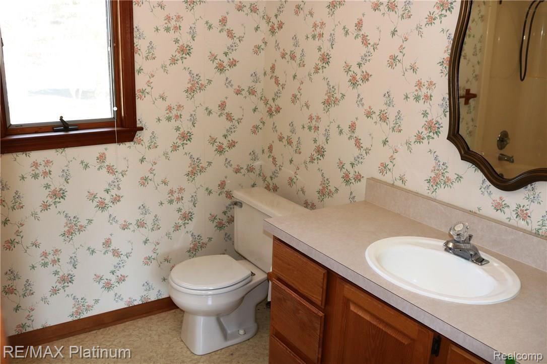 20475 Wasson Road Gregory, MI 48137 - Photo 14 of 30 IMG_9798.JPG