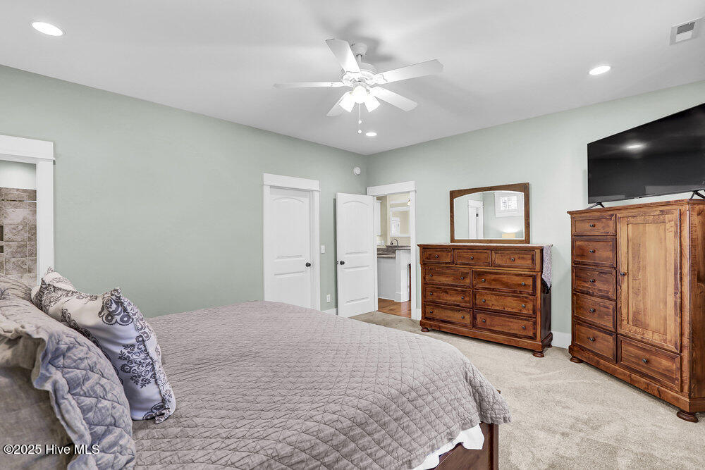 802 Sarah Lane Hampstead, NC 28443 - Photo 15 of 60 Primary Bedroom