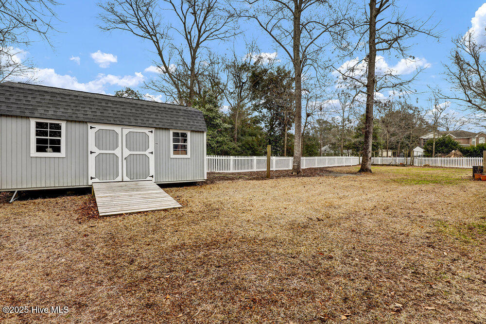 802 Sarah Lane Hampstead, NC 28443 - Photo 27 of 60 Shed