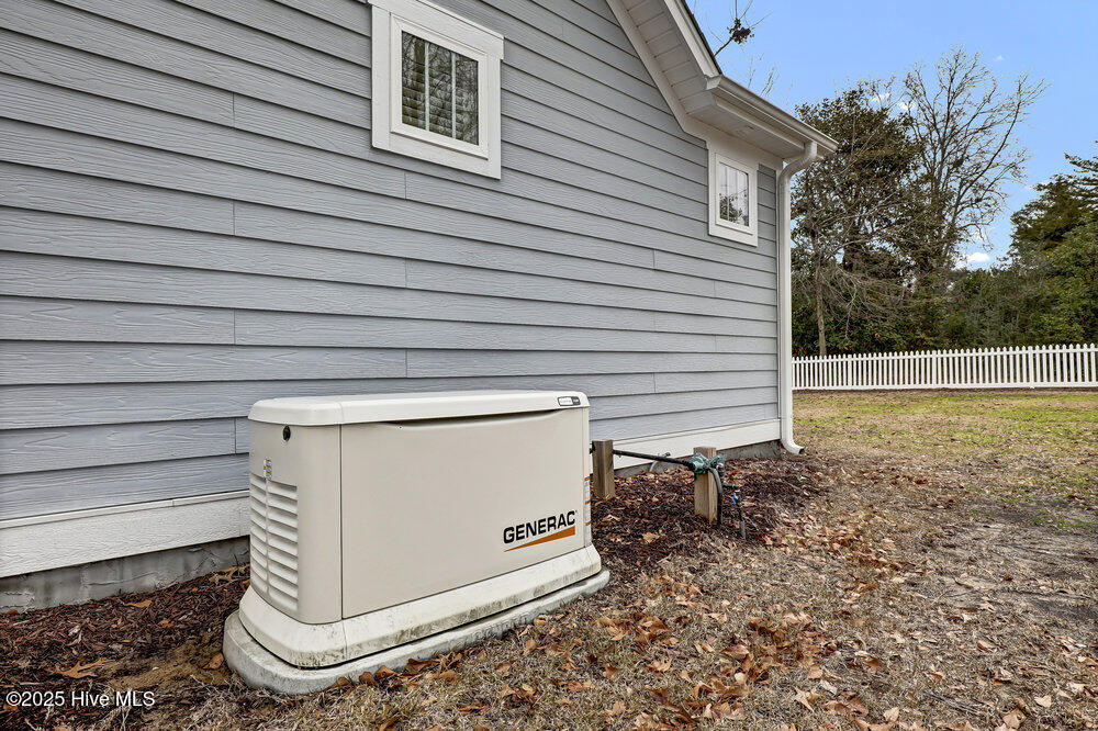 802 Sarah Lane Hampstead, NC 28443 - Photo 28 of 60 Home Generator