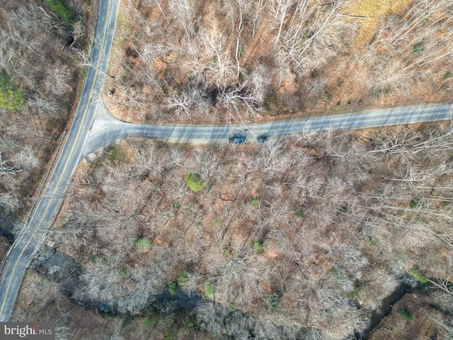 $180,000 | 14435 Delaney Road, Woodbridge, VA 22193