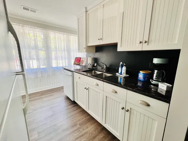 $529,000 | 3 Mishawum Drive, Dartmouth, MA 02748