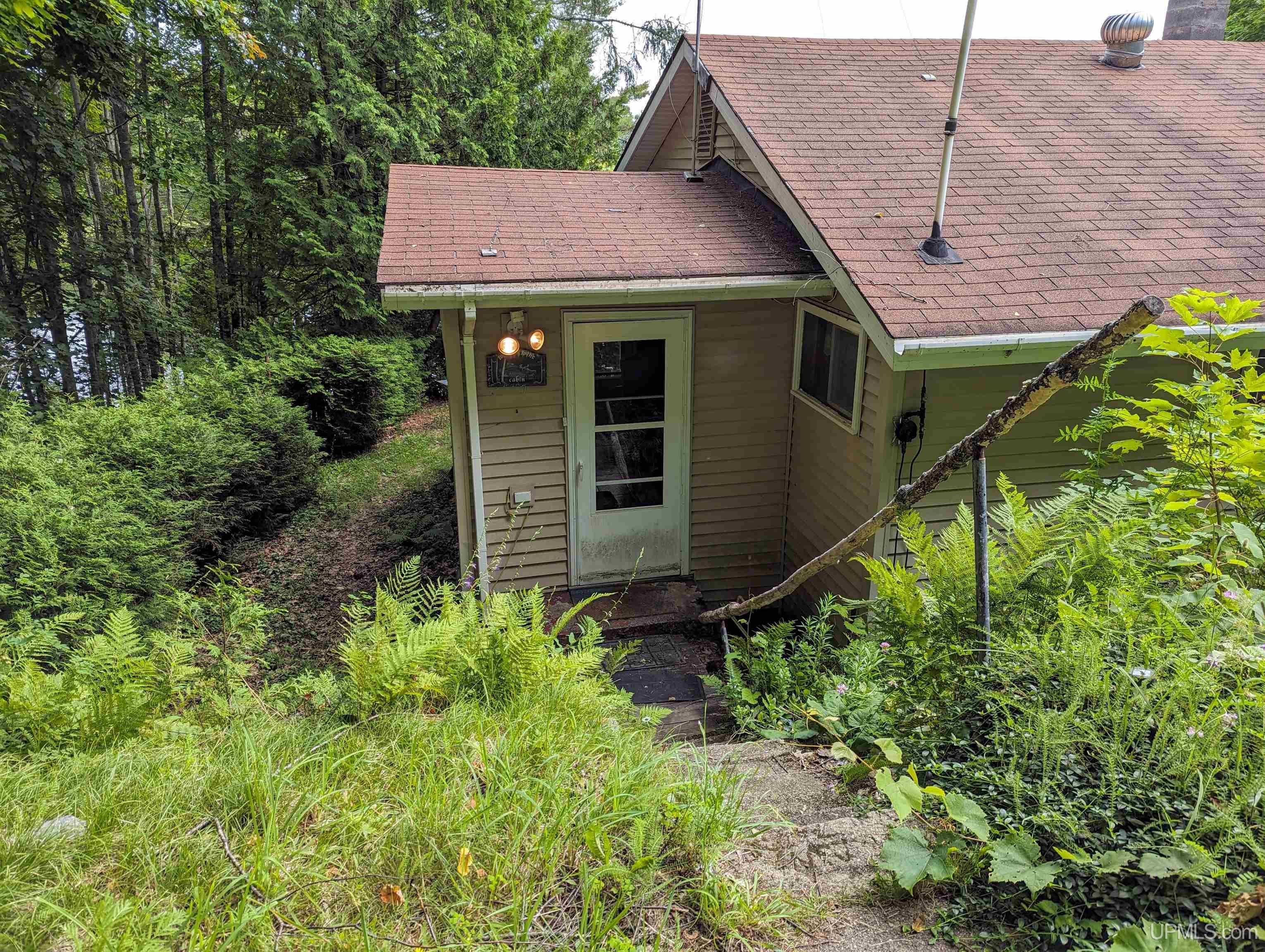 729 South Arfelin Road Michigamme, MI 49861 - Photo 2 of 34