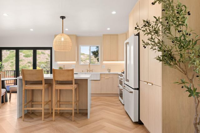 $2,500,000 | 36 Vista Del Mar Drive, Santa Barbara, CA 93109