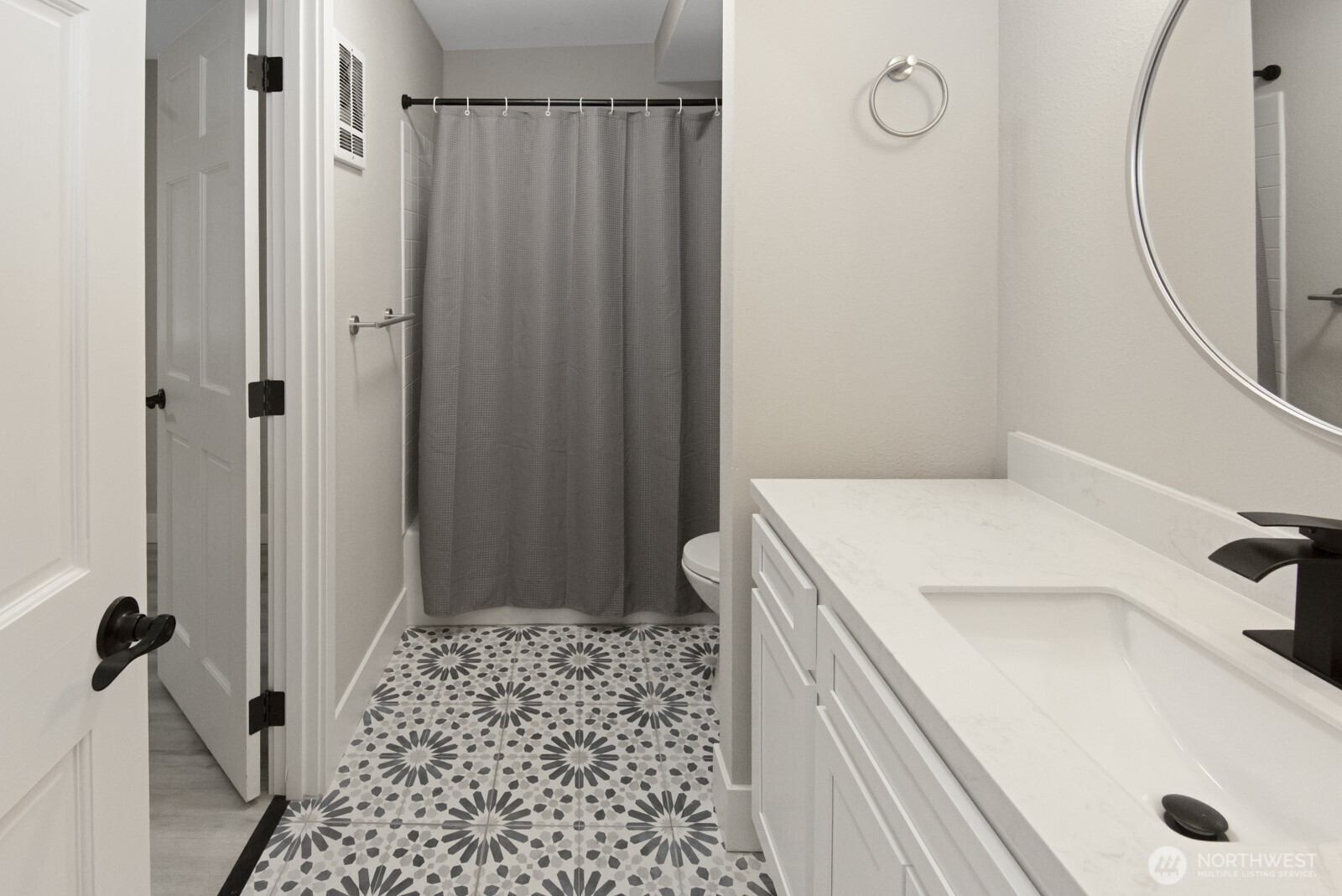 15002 Willow Road Southeast Port Orchard, WA 98367 - Photo 29 of 40 Gallery Image 29