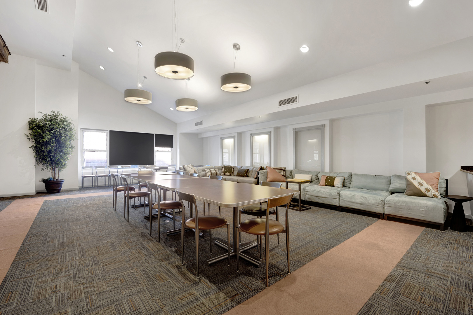 40 East 9th Street, Unit 609 Chicago, IL 60605 - Photo 31 of 37 a living room with lots of furniture and a large window