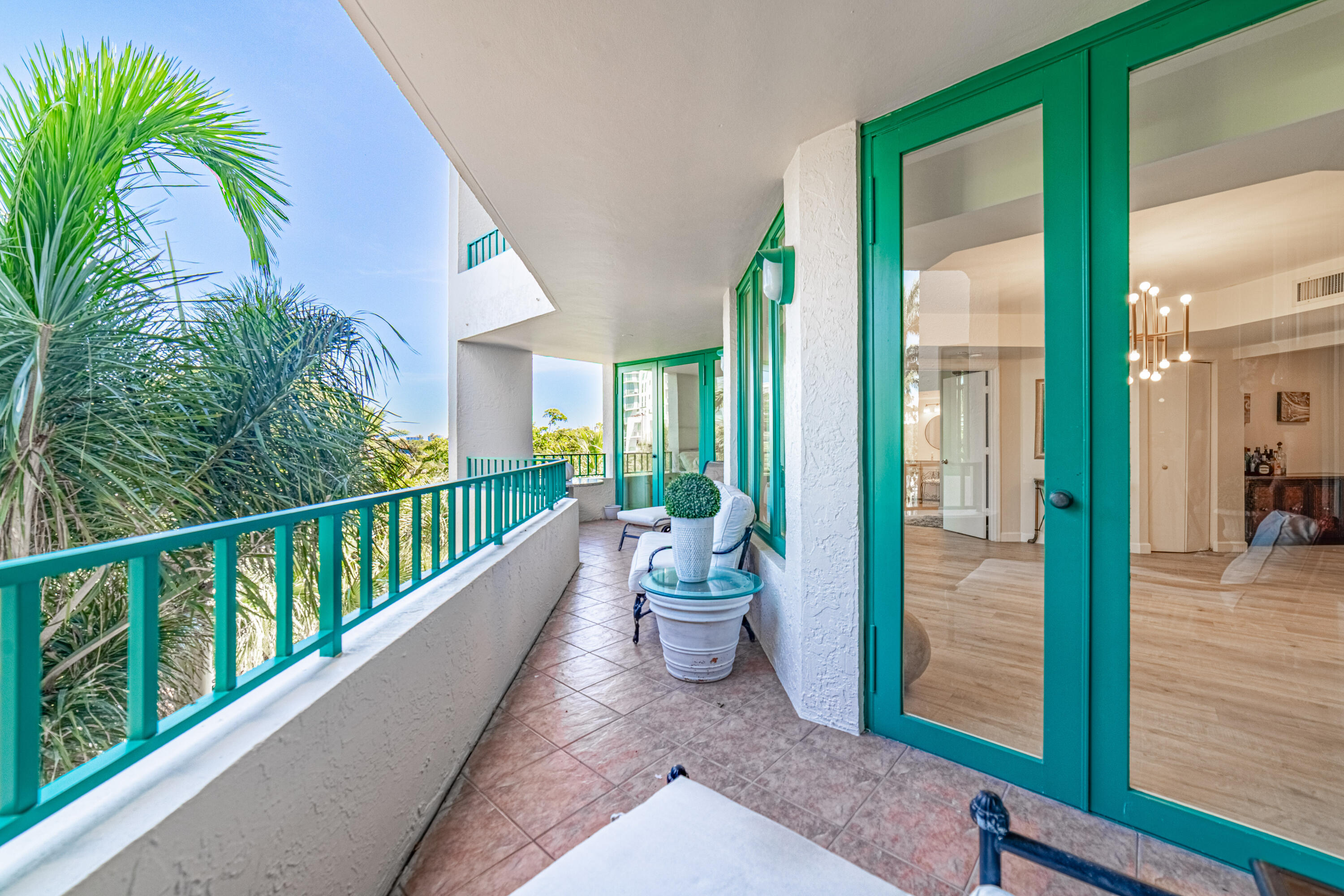 100 Southeast 5th Avenue Boca Raton, FL 33432 - Photo 34 of 51 Balcony
