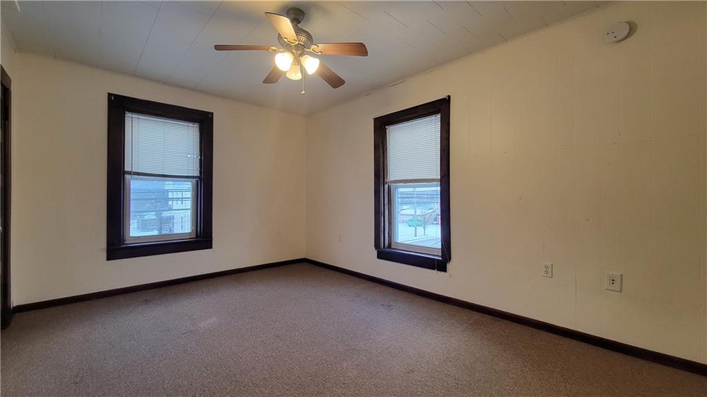 342 East Main Street Somerset, PA 15501 - Photo 24 of 43 an empty room with a window