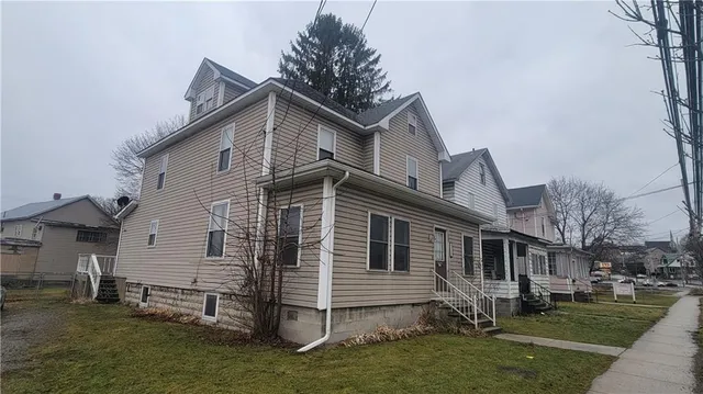 $119,900 | 342 East Main Street, Somerset, PA 15501