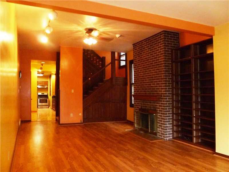 6540 Darlington Road Pittsburgh, PA 15217 - Photo 4 of 12 Living Room.