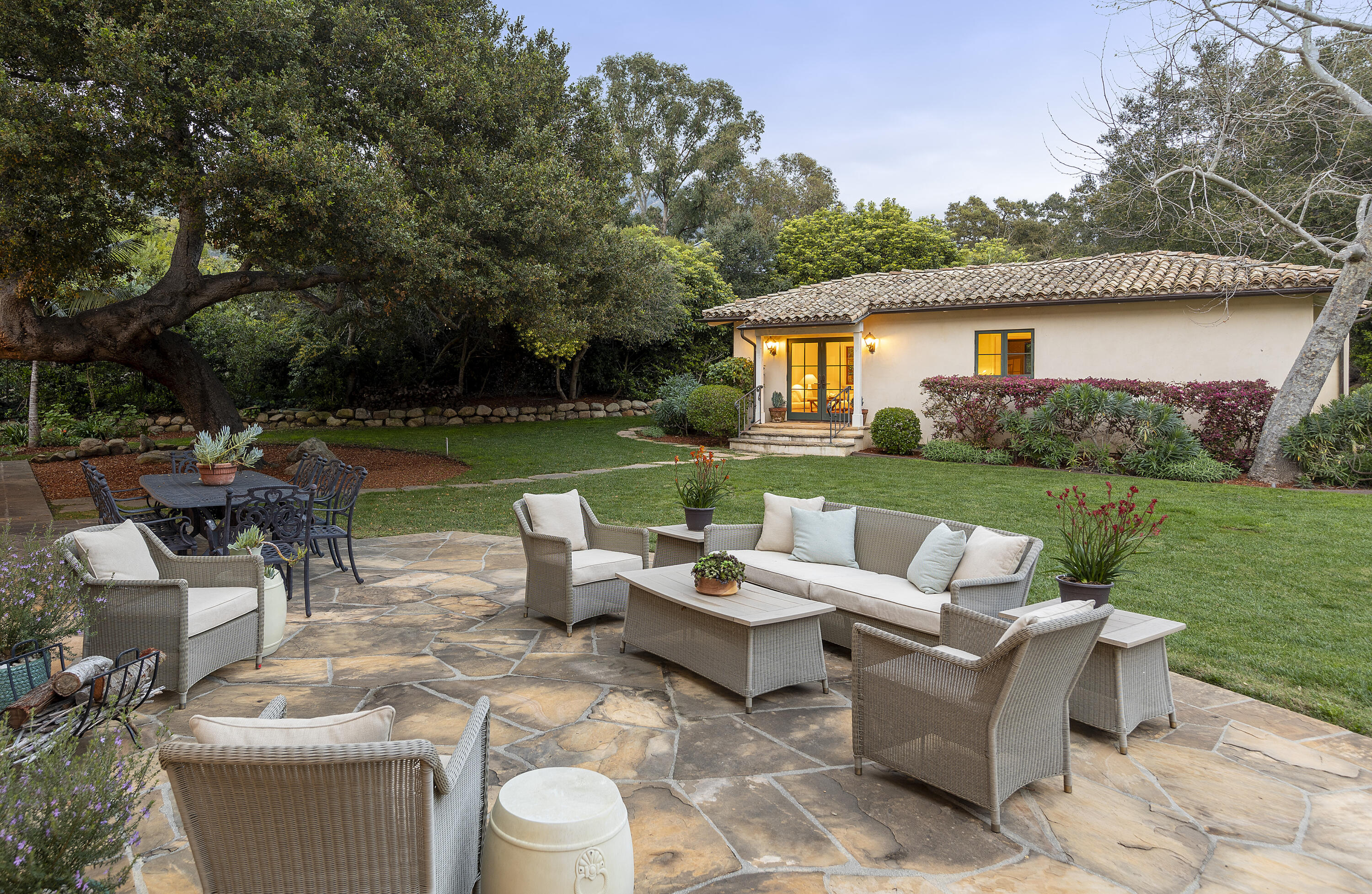 2267 Feather Hill Road Montecito, CA 93108 - Photo 15 of 20 Guest House