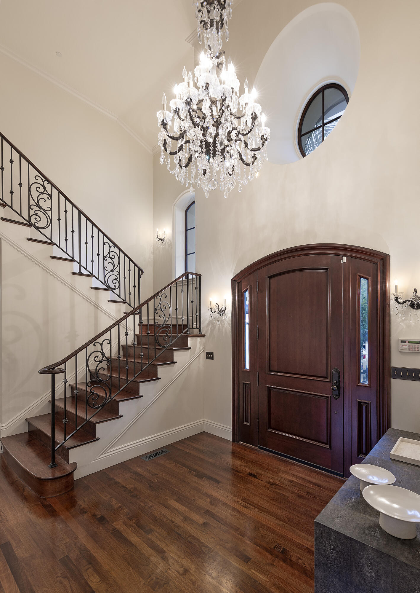 2267 Feather Hill Road Montecito, CA 93108 - Photo 3 of 20 Entry