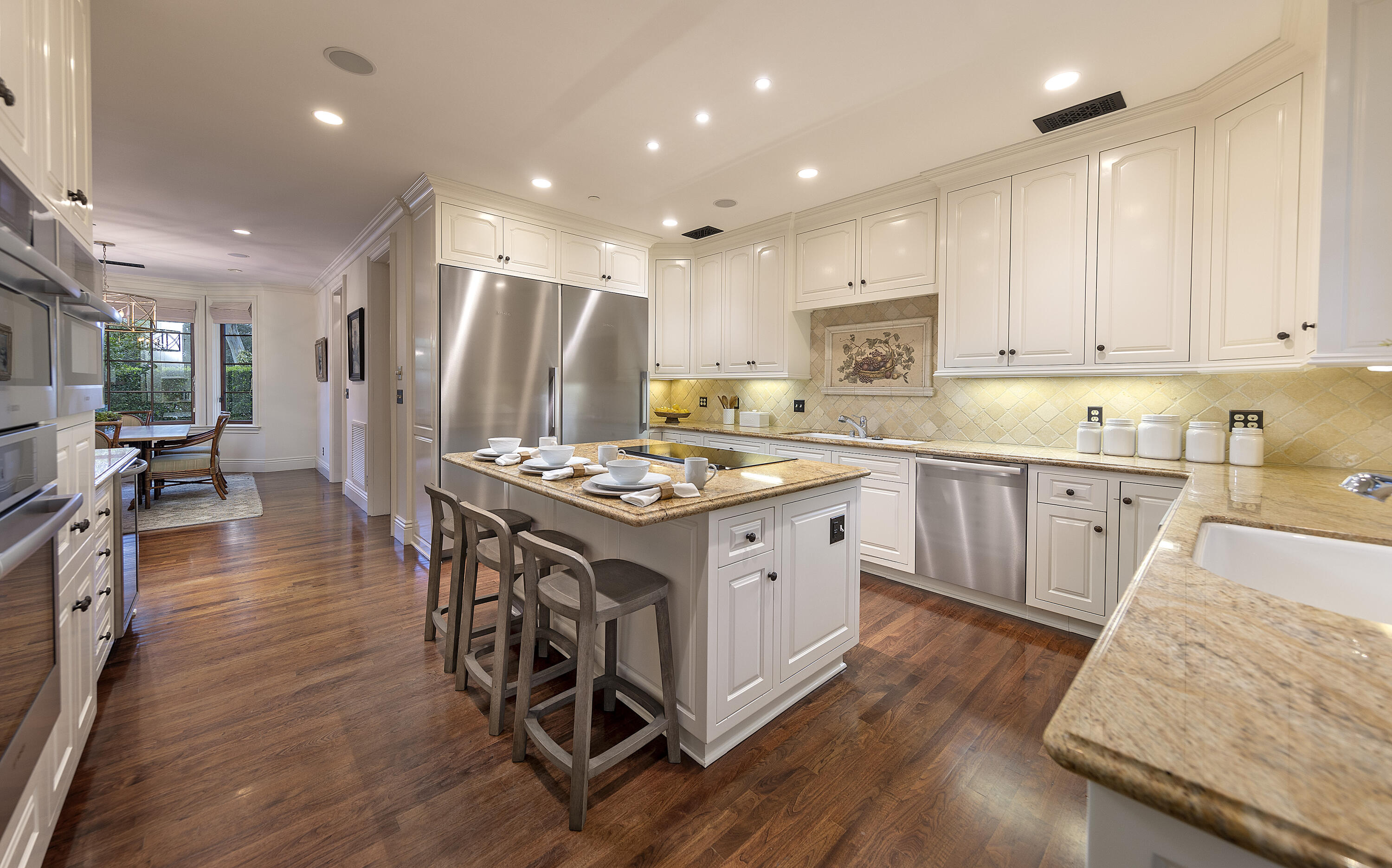 2267 Feather Hill Road Montecito, CA 93108 - Photo 5 of 20 Kitchen