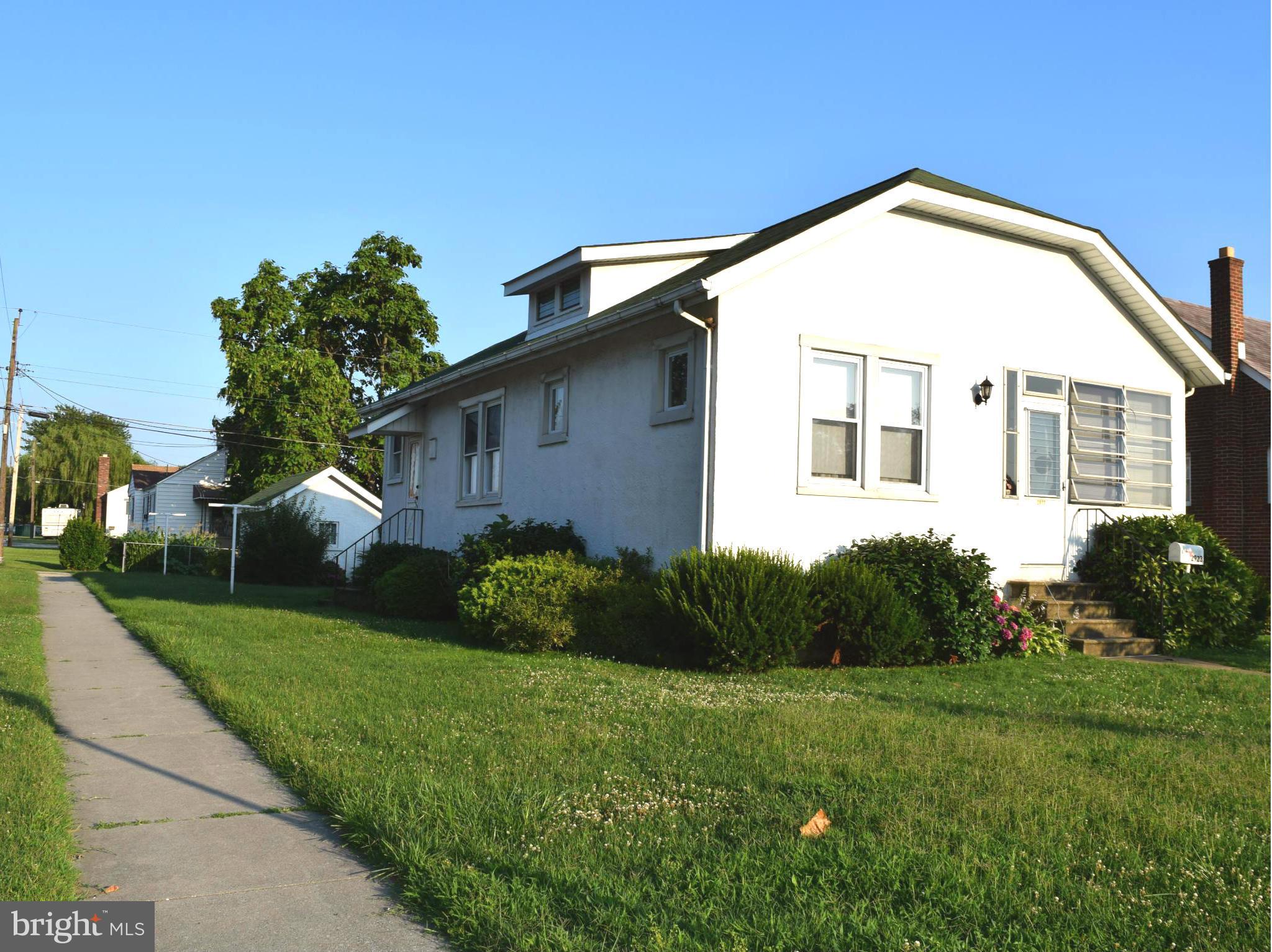 2923 Ritchie Avenue Baltimore, MD 21219 - Photo 11 of 14 Exterior (Front)