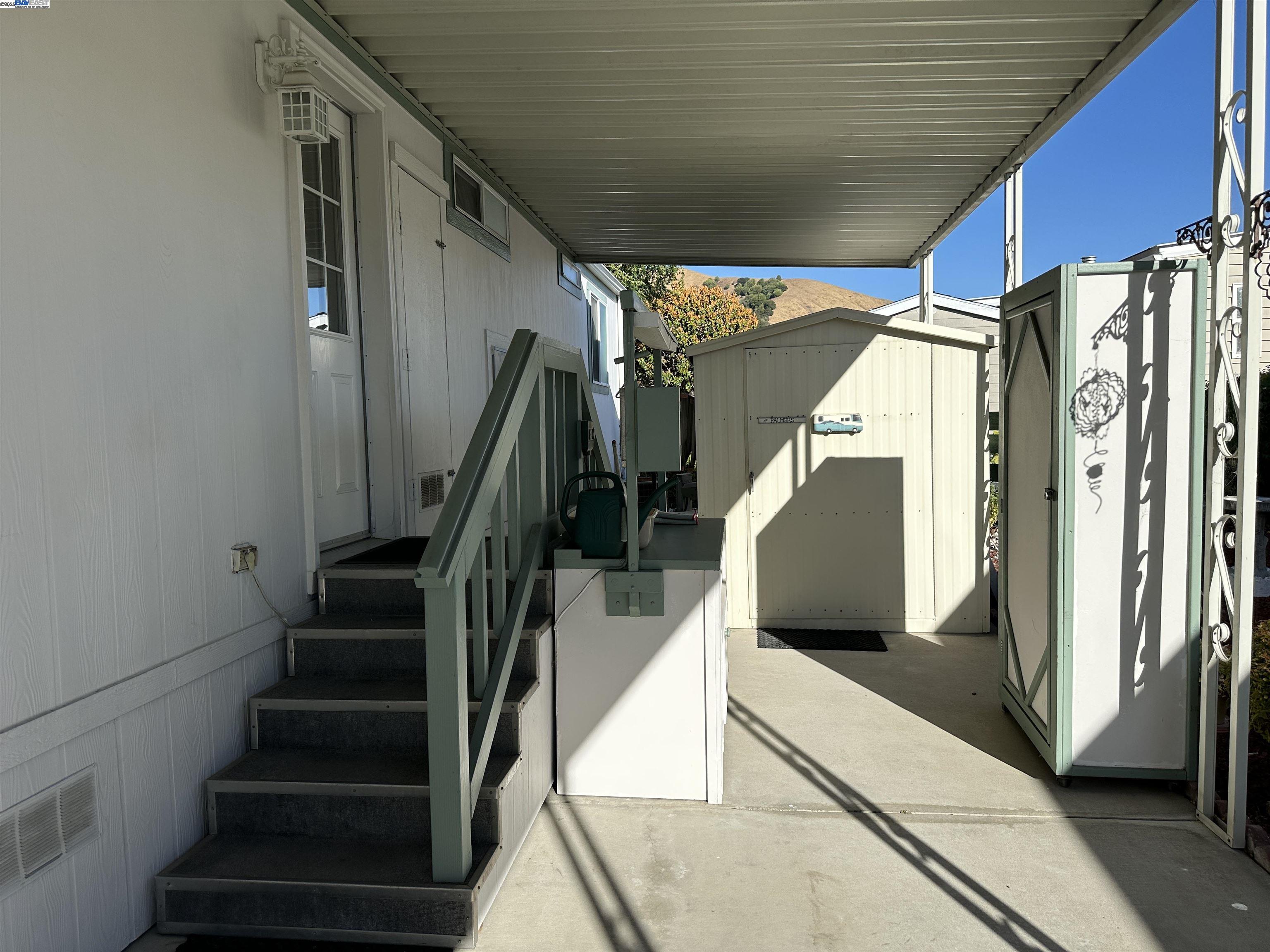 711 Old Canyon Road, Unit 103 Fremont, CA 94536 - Photo 31 of 38 a view of entryway