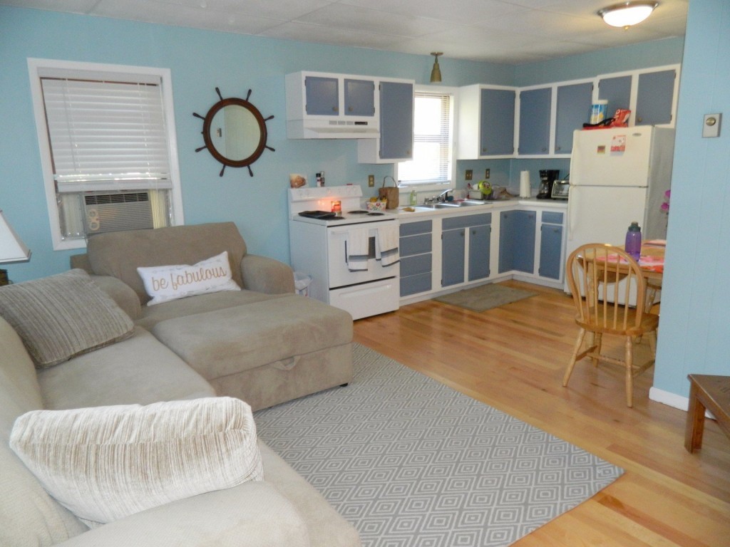 162 Maple Street Burlington, VT 05401 - Photo 3 of 23 Gallery Image 3