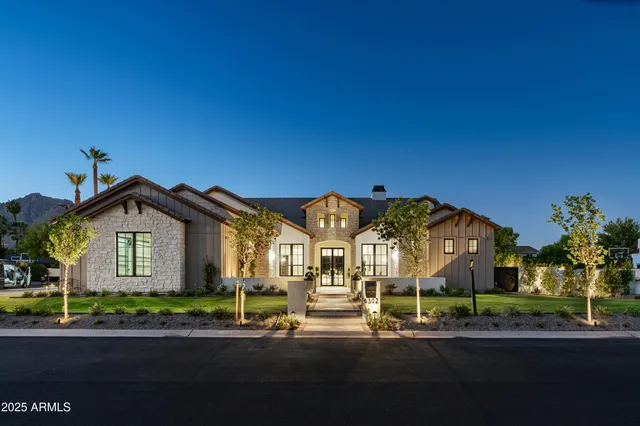 $7,150,000 | 6302 East Calle Del Norte, Scottsdale, AZ 85251