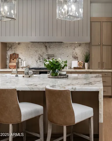 $7,150,000 | 6302 East Calle Del Norte, Scottsdale, AZ 85251