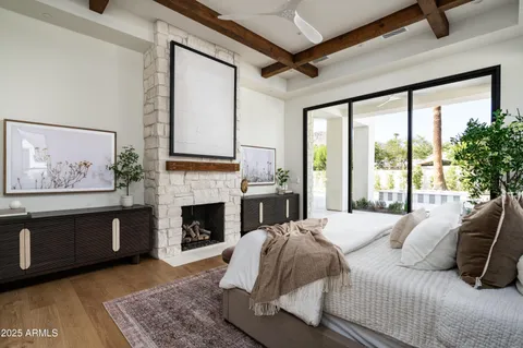 $7,150,000 | 6302 East Calle Del Norte, Scottsdale, AZ 85251