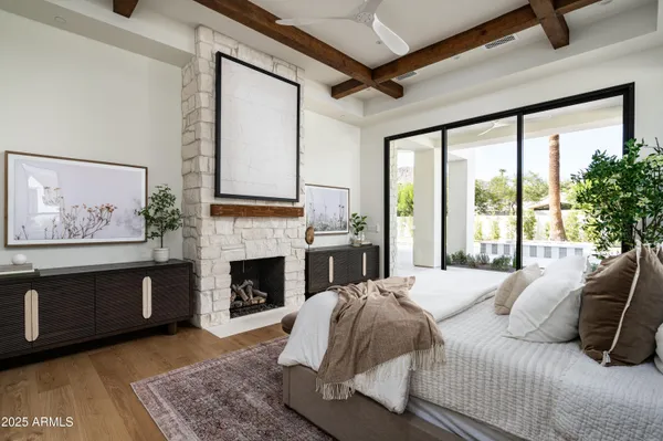 $6,818,000 | 6302 East Calle Del Norte, Scottsdale, AZ 85251