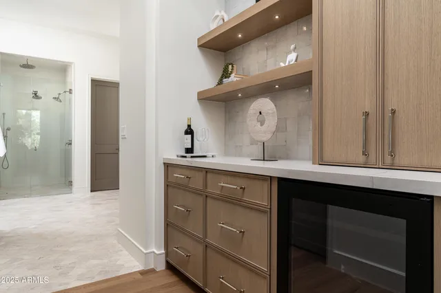 $7,150,000 | 6302 East Calle Del Norte, Scottsdale, AZ 85251