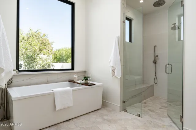 $7,150,000 | 6302 East Calle Del Norte, Scottsdale, AZ 85251