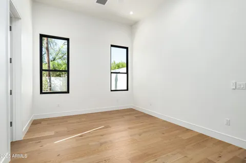 $7,150,000 | 6302 East Calle Del Norte, Scottsdale, AZ 85251