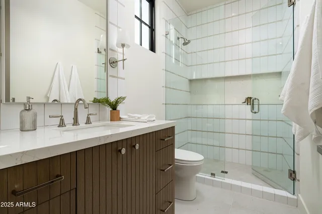 $7,150,000 | 6302 East Calle Del Norte, Scottsdale, AZ 85251