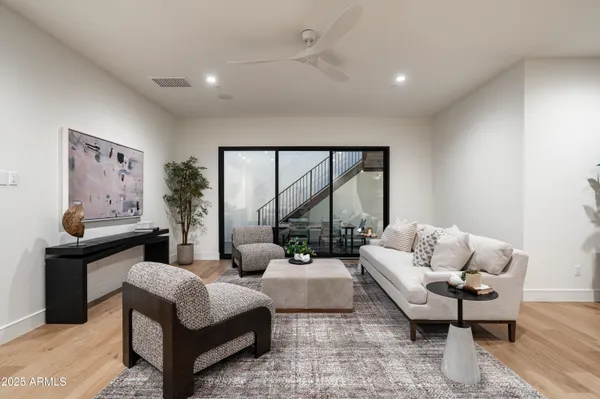 $6,818,000 | 6302 East Calle Del Norte, Scottsdale, AZ 85251