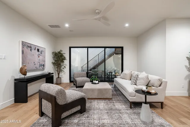 $7,150,000 | 6302 East Calle Del Norte, Scottsdale, AZ 85251