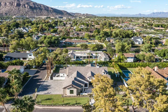 $7,150,000 | 6302 East Calle Del Norte, Scottsdale, AZ 85251