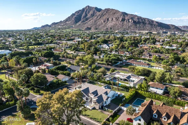 $6,818,000 | 6302 East Calle Del Norte, Scottsdale, AZ 85251
