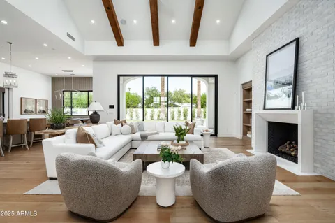 $7,150,000 | 6302 East Calle Del Norte, Scottsdale, AZ 85251