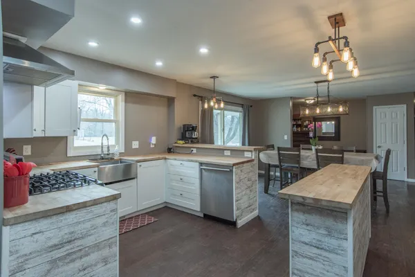 $350,000 | 601 Minnesota Avenue South, Aitkin, MN 56431