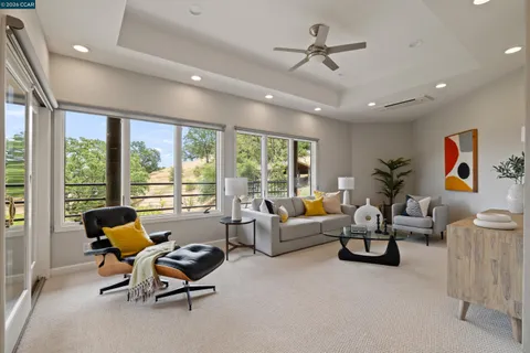 $2,850,000 | 2 Leeward Glen, Lafayette, CA 94549