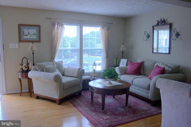 203 Point To Point Square Bel Air, MD 21015 - Photo 3 of 21 Living Room
