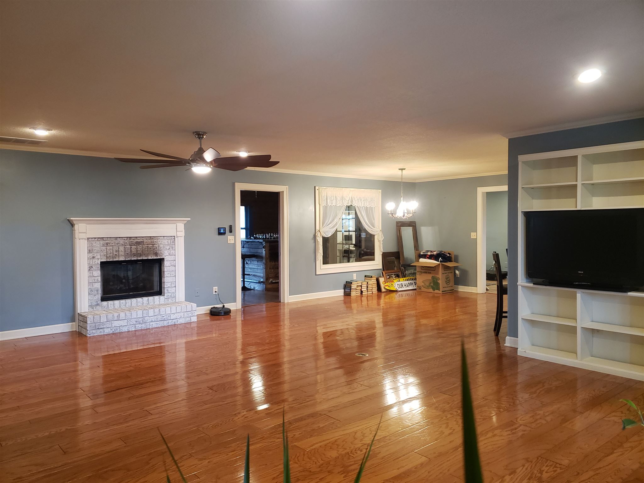 1137 East Monroe Street Decatur, IN 46733 - Photo 4 of 36