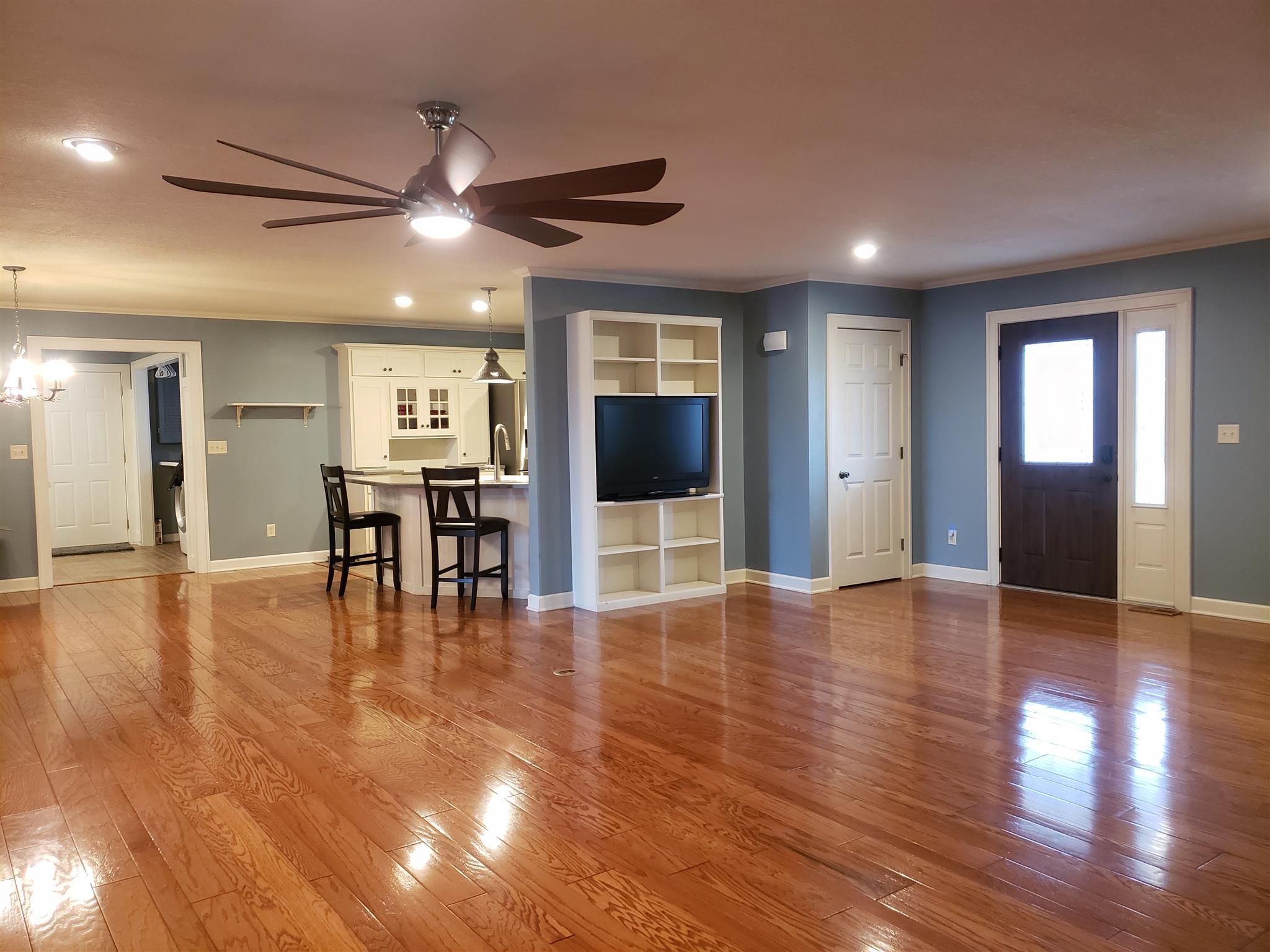 1137 East Monroe Street Decatur, IN 46733 - Photo 5 of 36