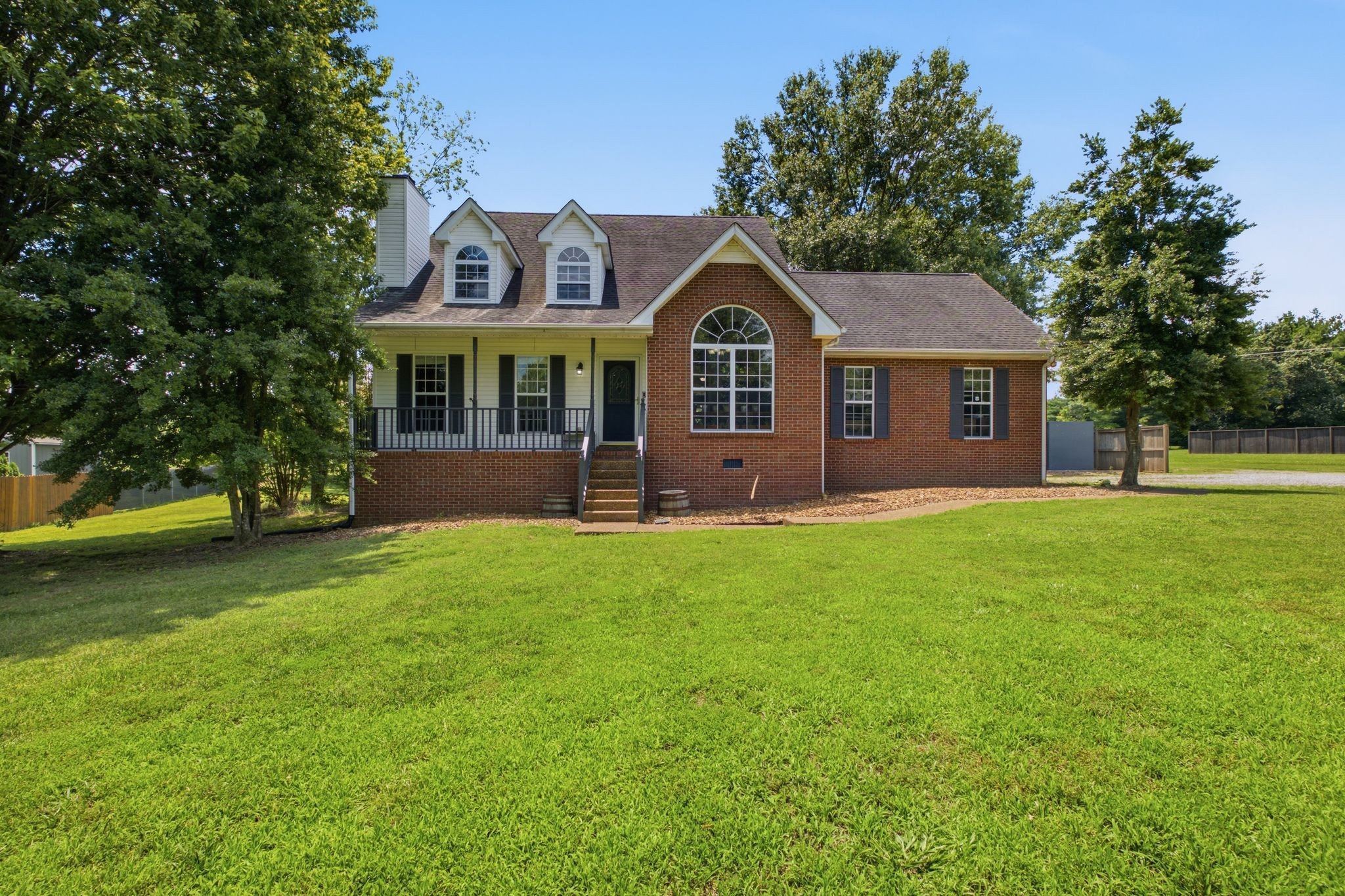 7301 West Cook Road Springfield, TN 37172 - Photo 2 of 48