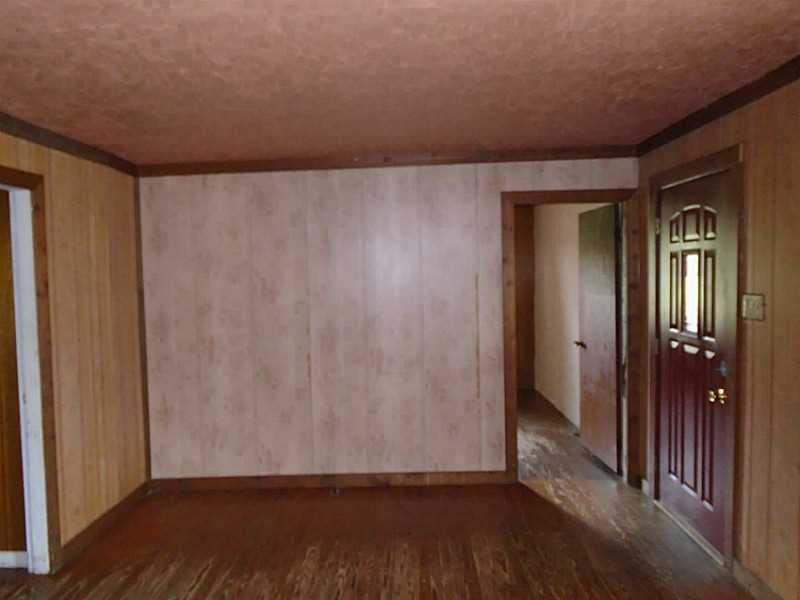 6240 Springfield Xenia Road Springfield, OH 45502 - Photo 5 of 10