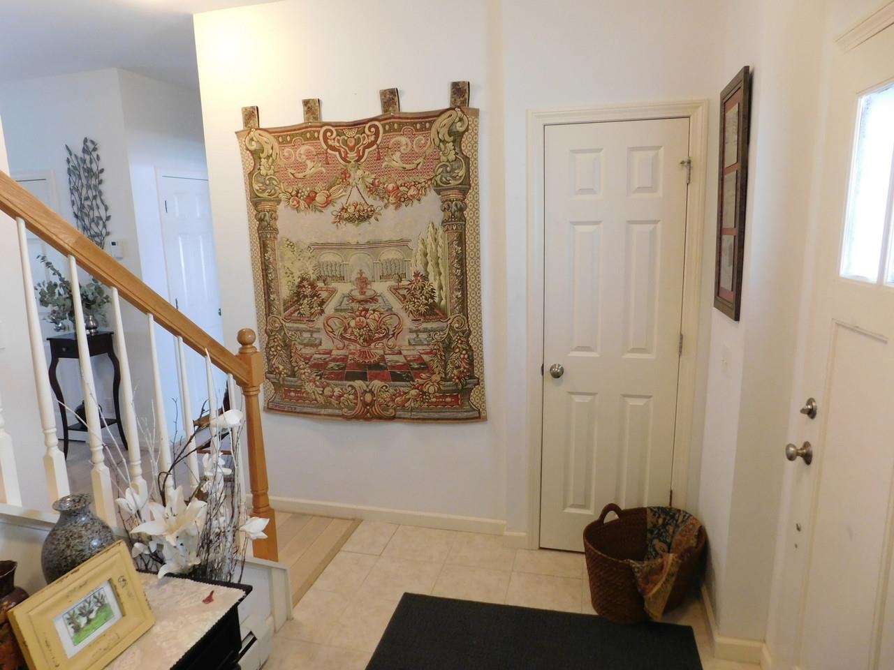 233 Day Lane Williston, VT 05495 - Photo 3 of 27