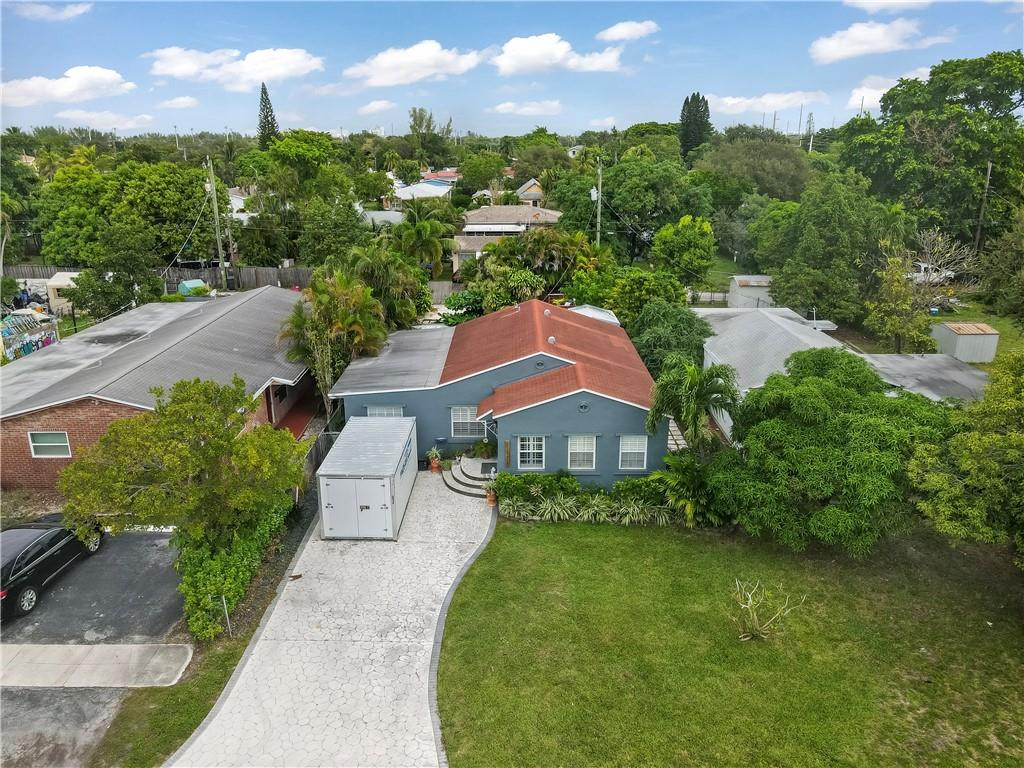 2221 Harding Street Hollywood, FL 33020 - Photo 28 of 30 a aerial view of a house