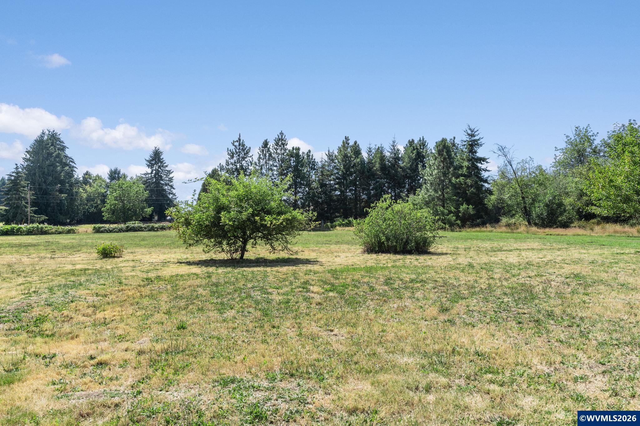 34280 East Lacomb Road Lebanon, OR 97355 - Photo 30 of 33