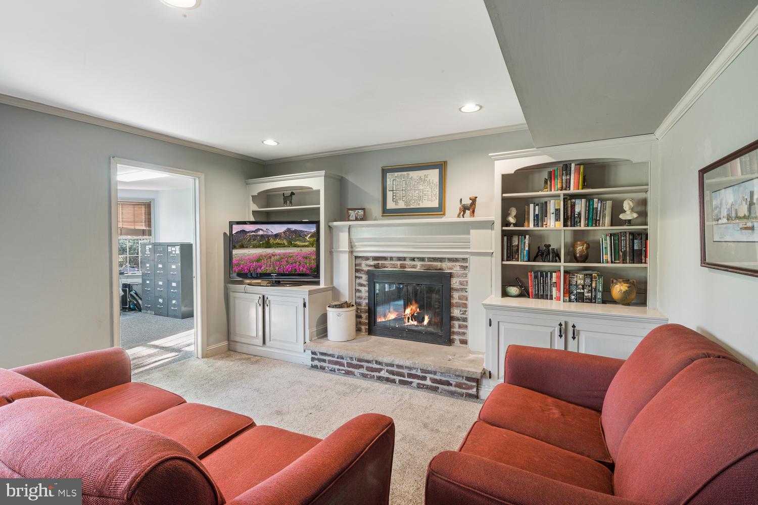 357 Margery Road Yardley, PA 19067 - Photo 12 of 21 Gallery Image 12